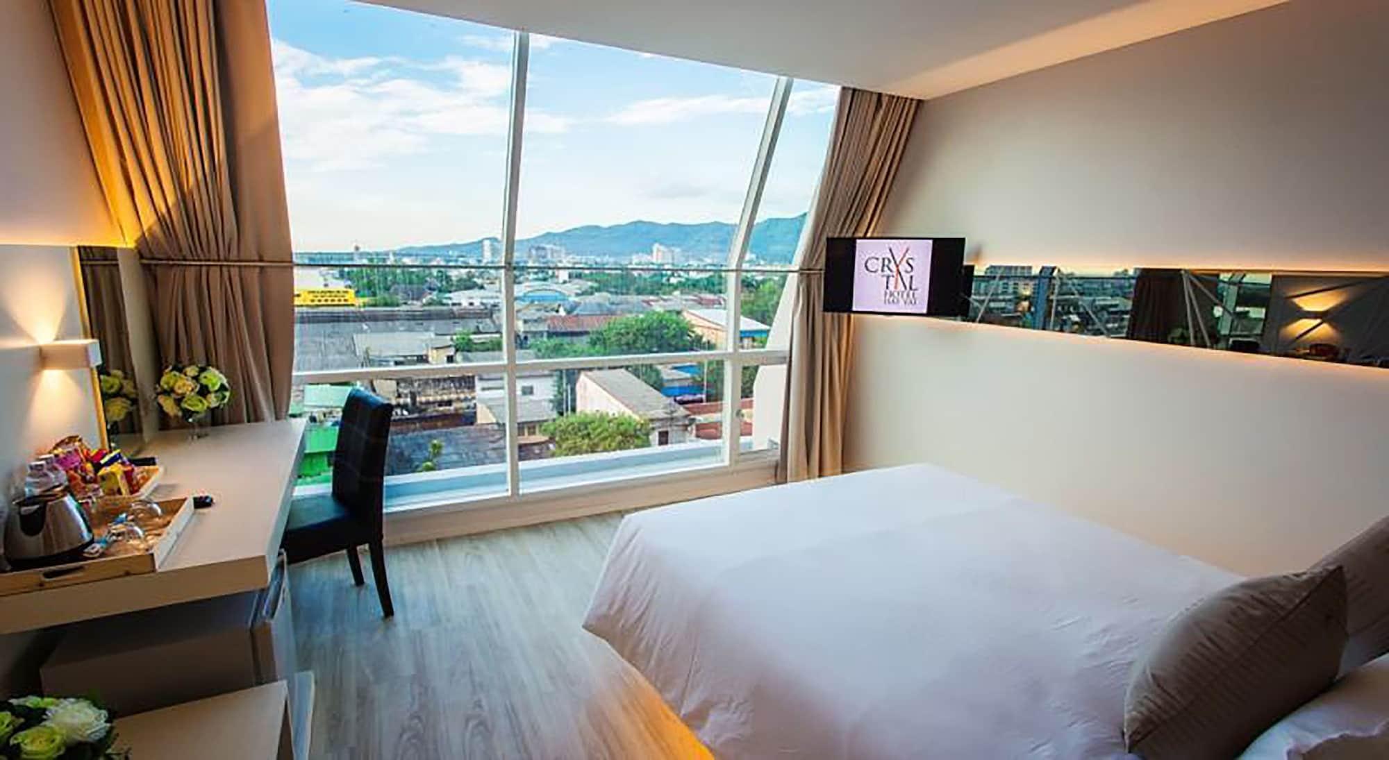 Crystal Hotel Hat Yai Ngoại thất bức ảnh