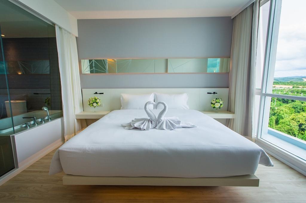 Crystal Hotel Hat Yai Phòng bức ảnh