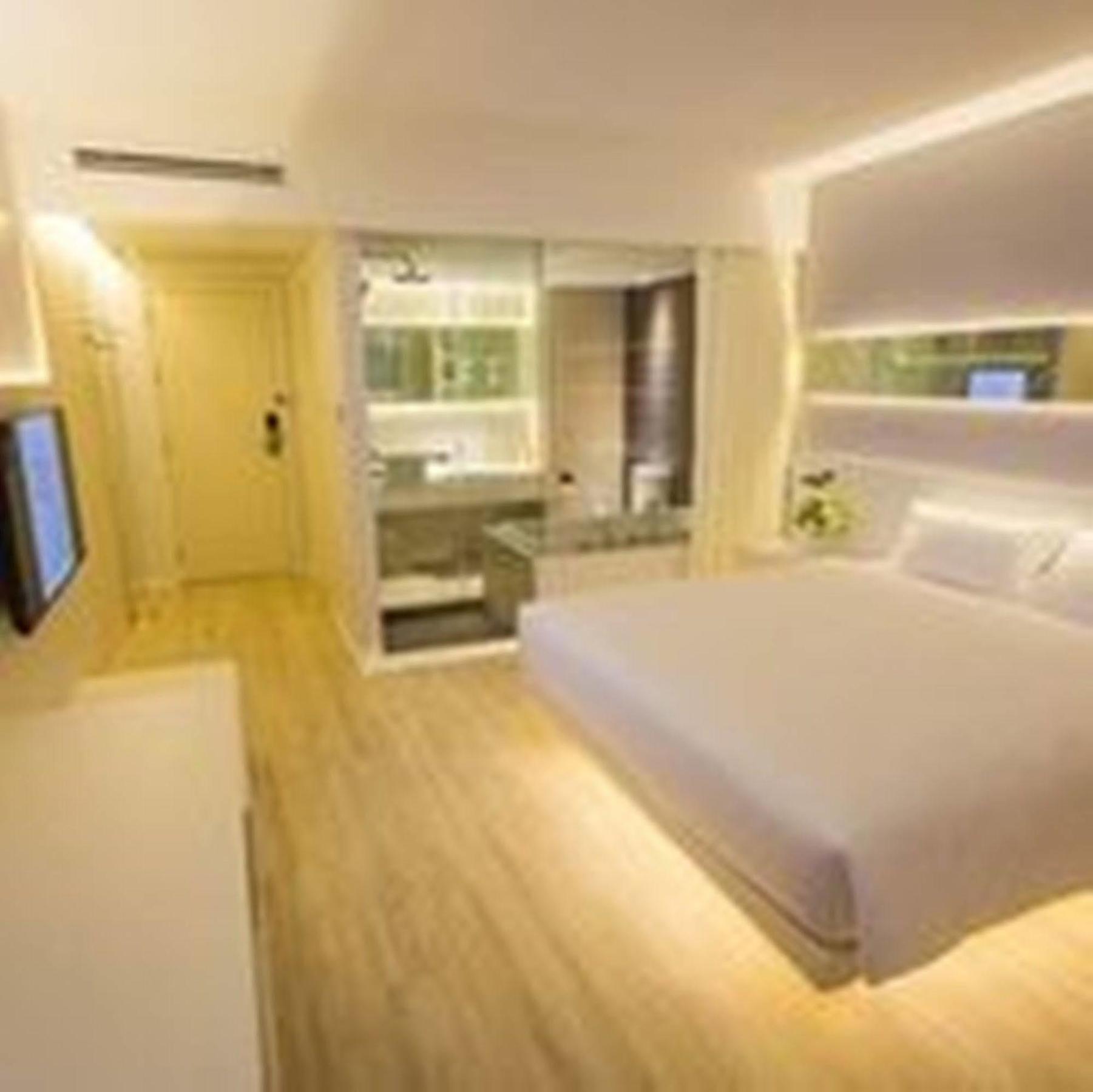 Crystal Hotel Hat Yai Ngoại thất bức ảnh