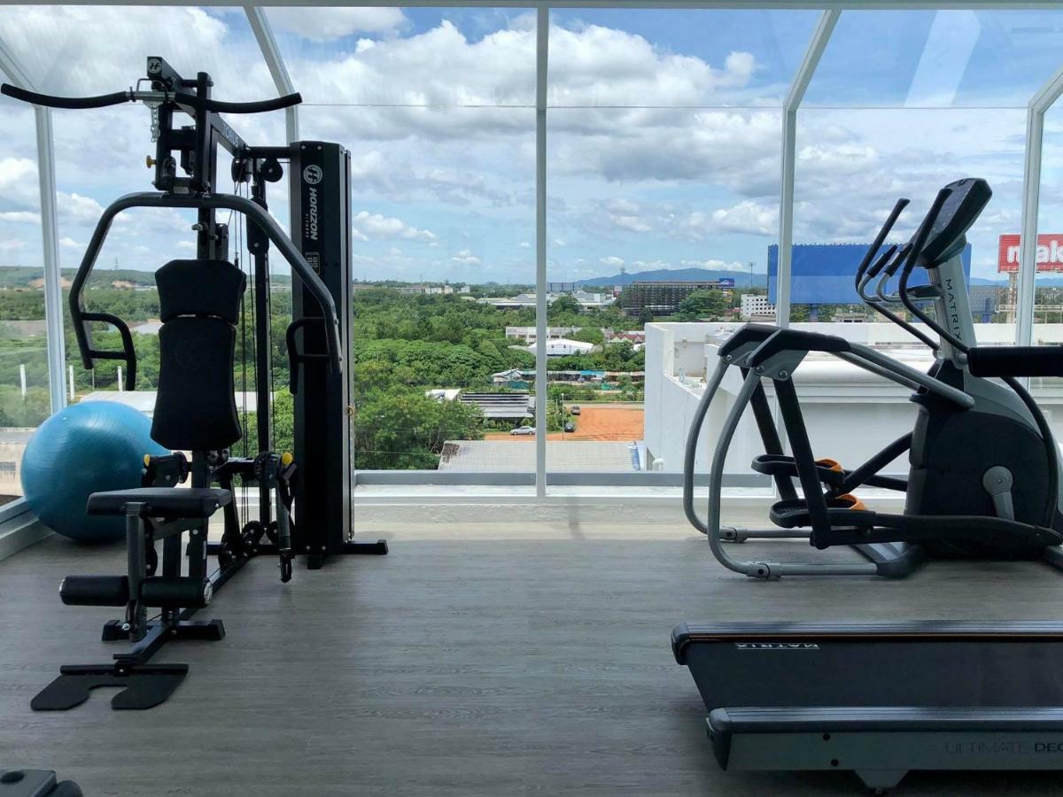 Crystal Hotel Hat Yai Ngoại thất bức ảnh